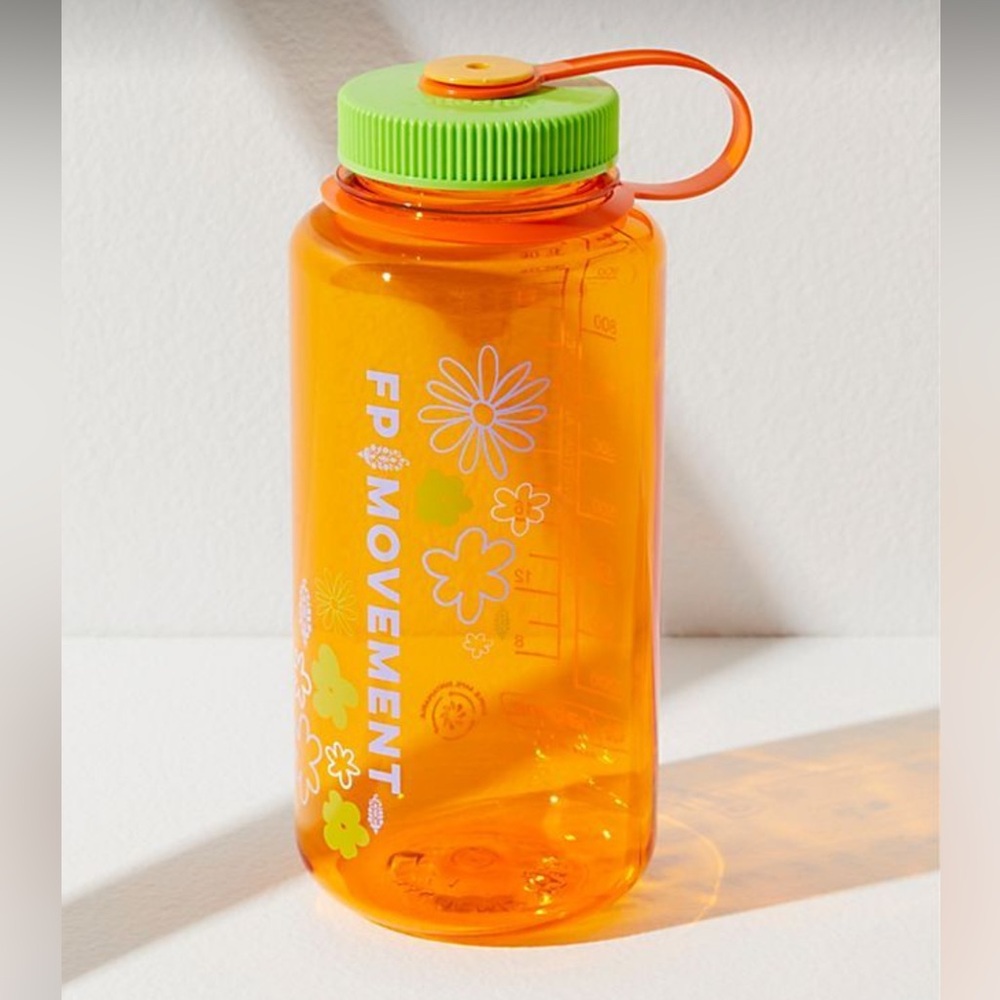 FP Movement x Nalgene Sustainable Water
Bottle | Clementine